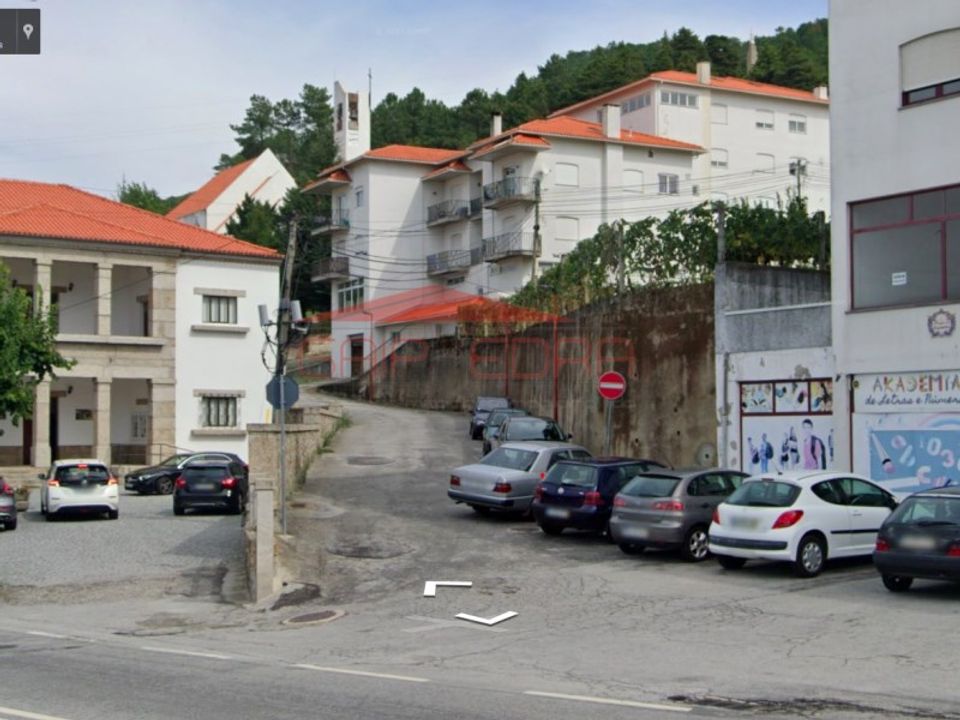 Garage i Sao Romao e Lapa dos Dinheiros, Guarda - foto 1