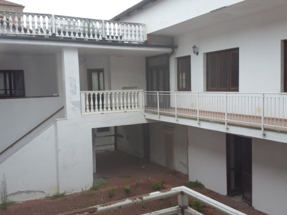 Villa i Cuceglio, Turin - foto 1