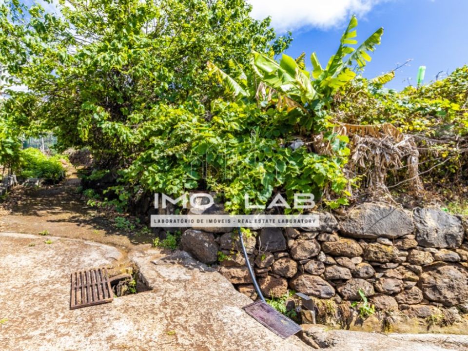 Helårsgrund i Santa Cruz, Madeira - foto 2