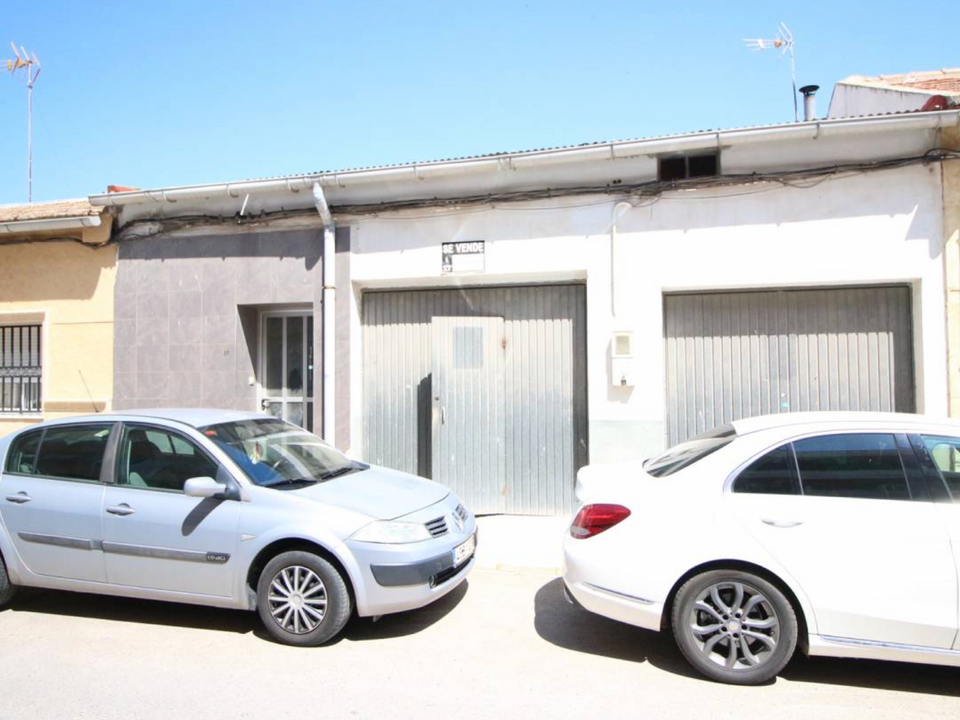 L'establiment comercial a Dolores, Alicante - foto 4