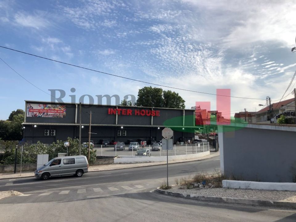 Erhvervsejendom i Odivelas, Lisbon - foto 4