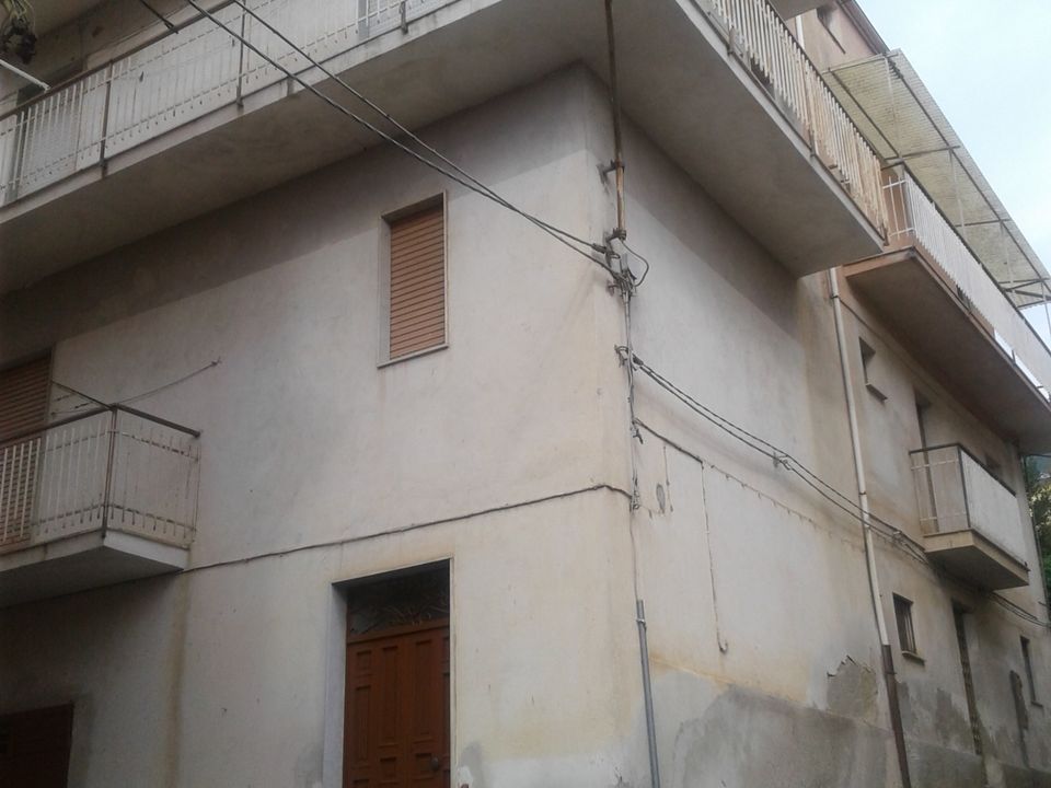Byhus i Lamezia Terme, Catanzaro - foto 2