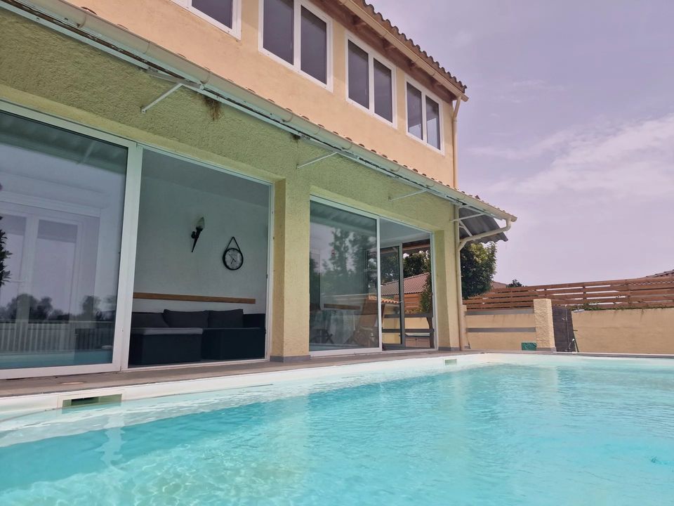 Villa i Santa-Lucia-di-Moriani, Haute-Corse - foto 1