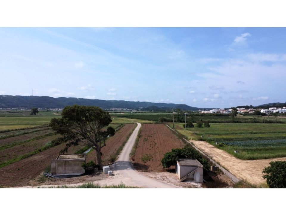 Helårsgrund i Alcobaca, Leiria - foto 1