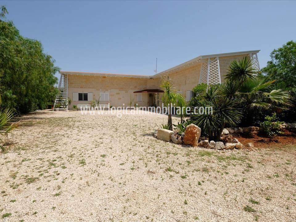 Villa i San Vito dei Normanni, Brindisi - foto 1