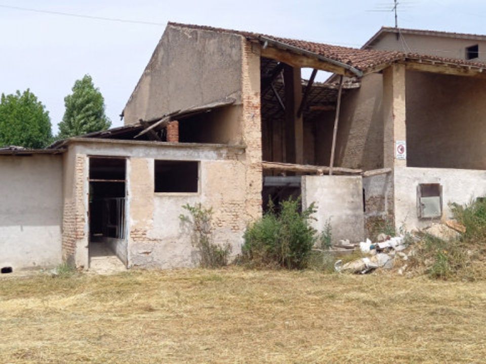 Landejendom i Castiglione delle Stiviere, Mantua - foto 1