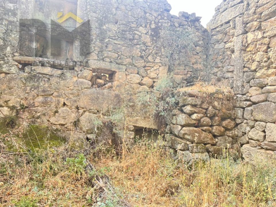 Helårsgrund i Alcains, Castelo Branco - foto 5