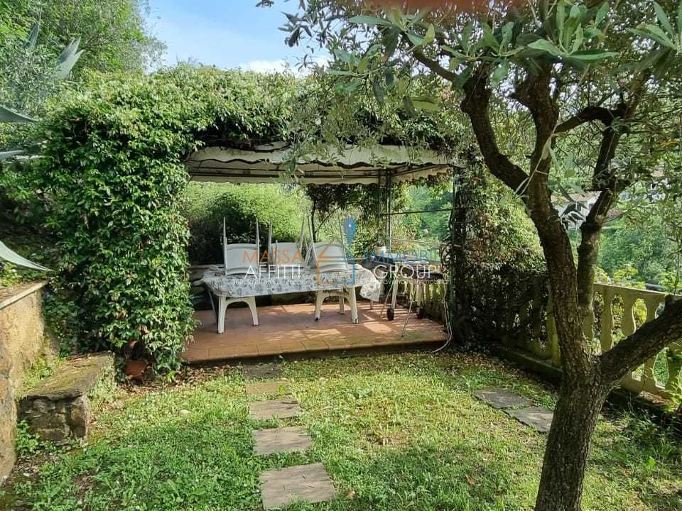 Villa a Carrara, Massa and Carrara - foto 1