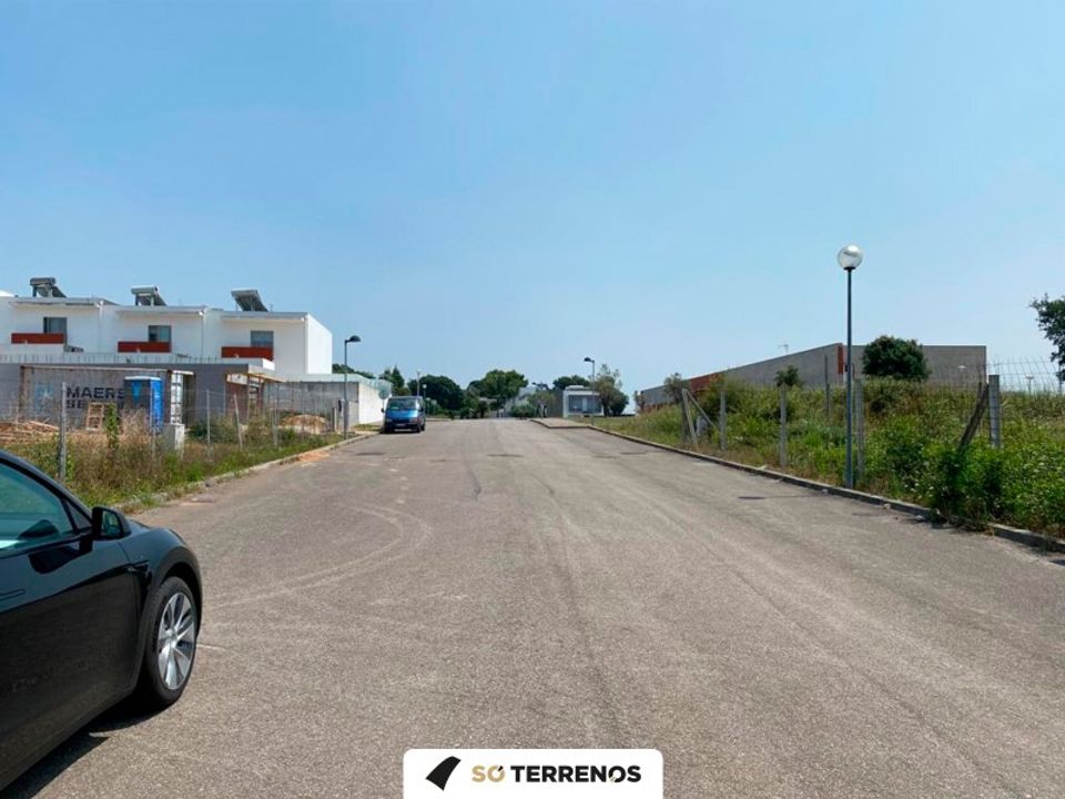 Helårsgrund i Santa Maria de Lamas, Aveiro - foto 4