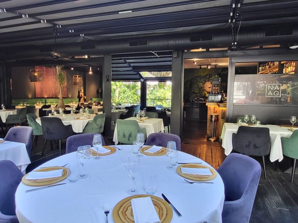 Erhvervsejendom i Puerto Banus, Malaga - foto 1