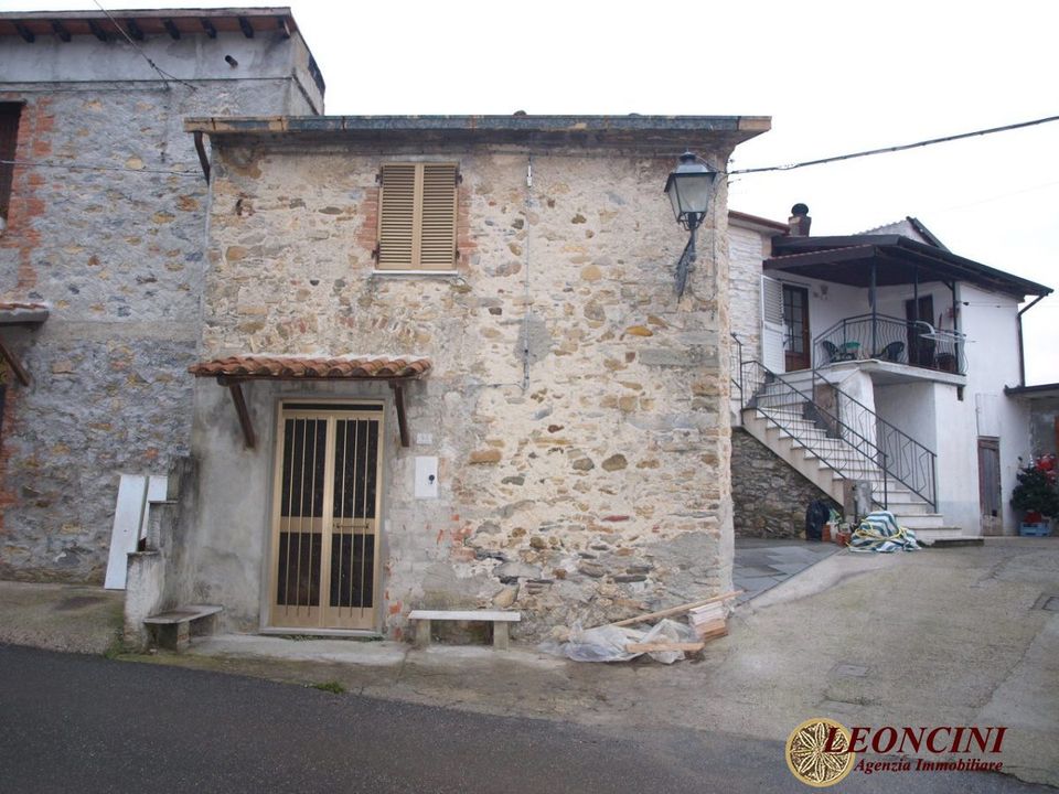 Landejendom i Villafranca in Lunigiana, Massa and Carrara - foto 1