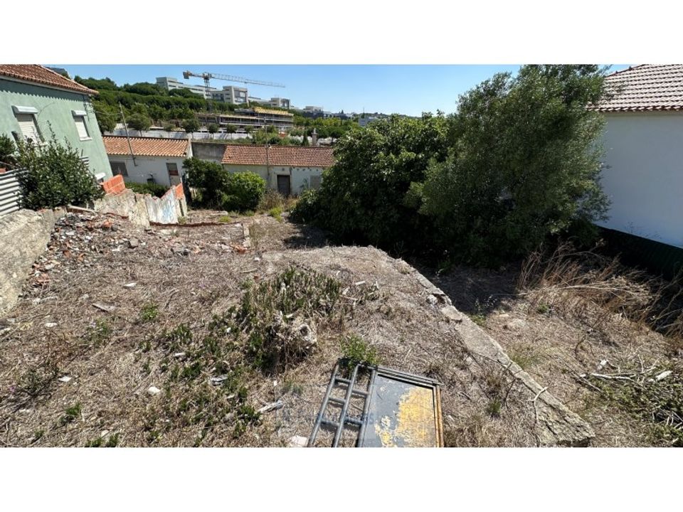 Helårsgrund i Porto Salvo, Lisbon - foto 4