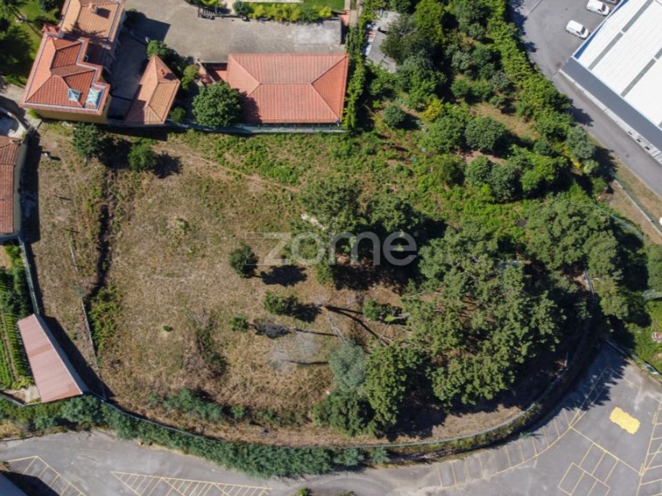 Helårsgrund i Vilar de Andorinho, Porto - foto 2