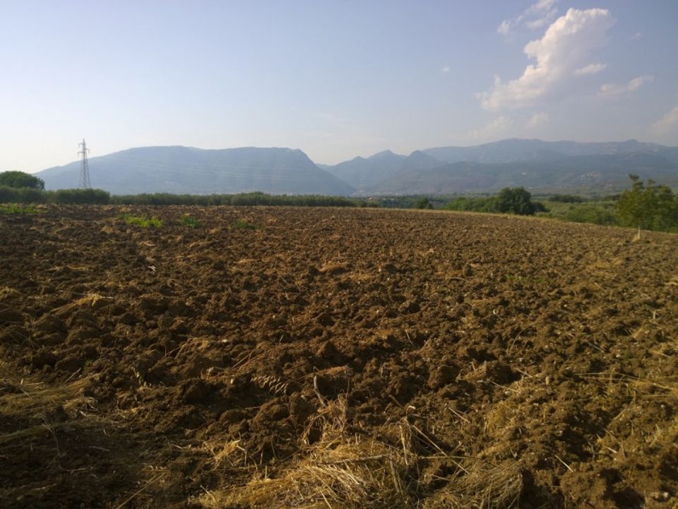 Helårsgrund i Serre, Salerno - foto 1