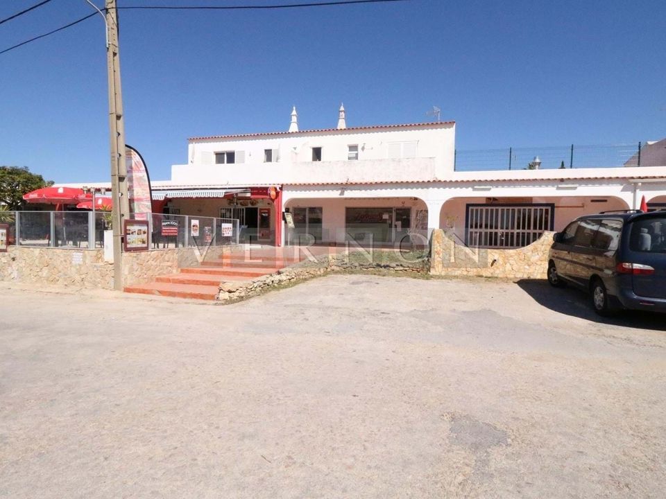 Erhvervsejendom i Carvoeiro, Faro - foto 1
