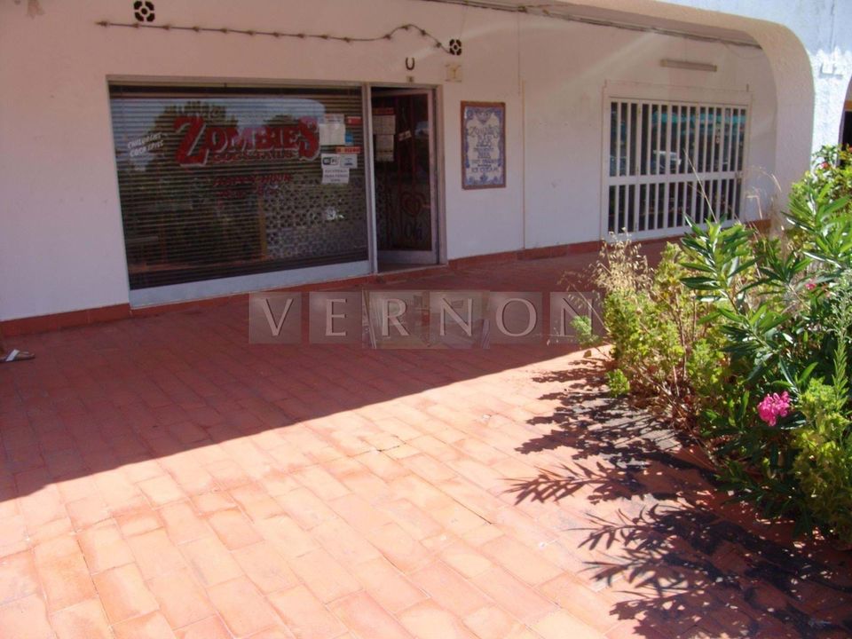 Erhvervsejendom i Carvoeiro, Faro - foto 2