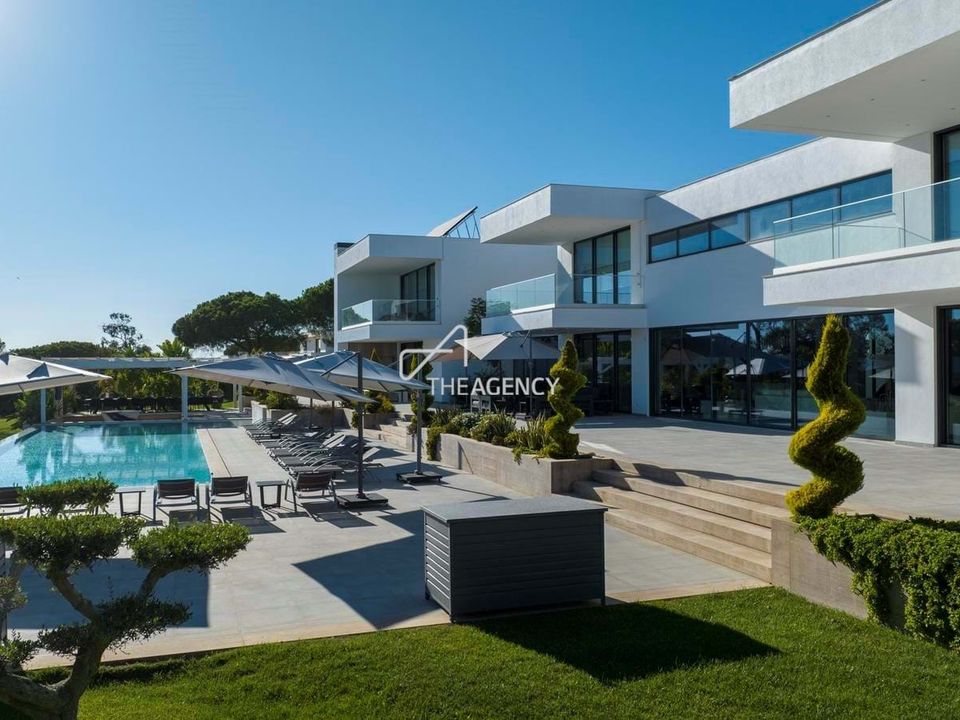 Villa i Quarteira, Faro - foto 1