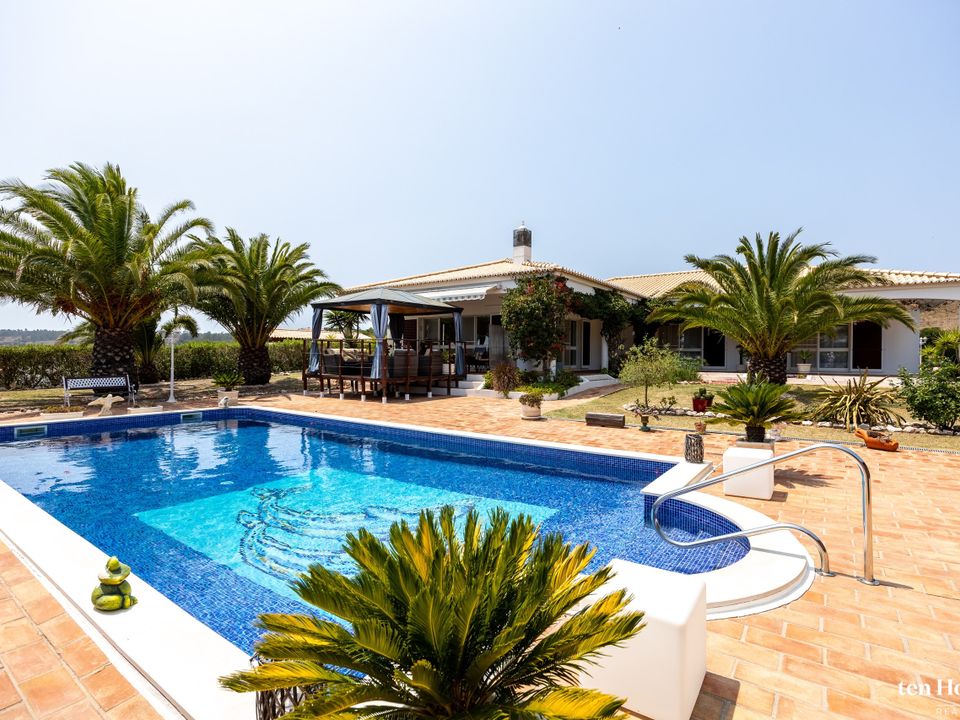 Villa i Bensafrim, Faro - foto 1