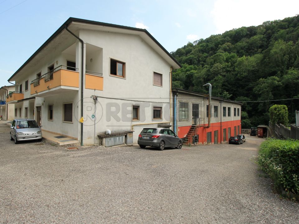 Erhvervsejendom i Crespadoro, Vicenza - foto 1