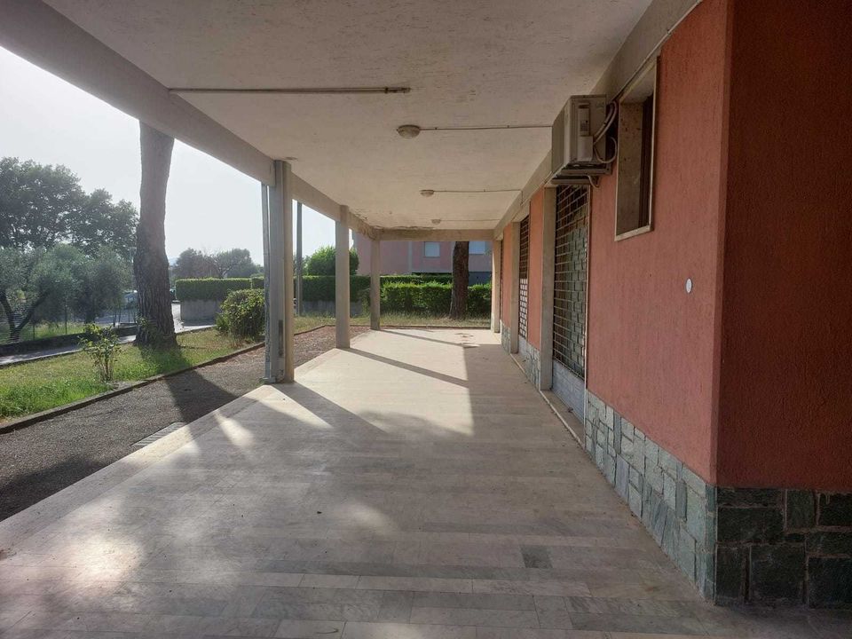 Erhvervsejendom i Castelnuovo Magra, La Spezia - foto 1