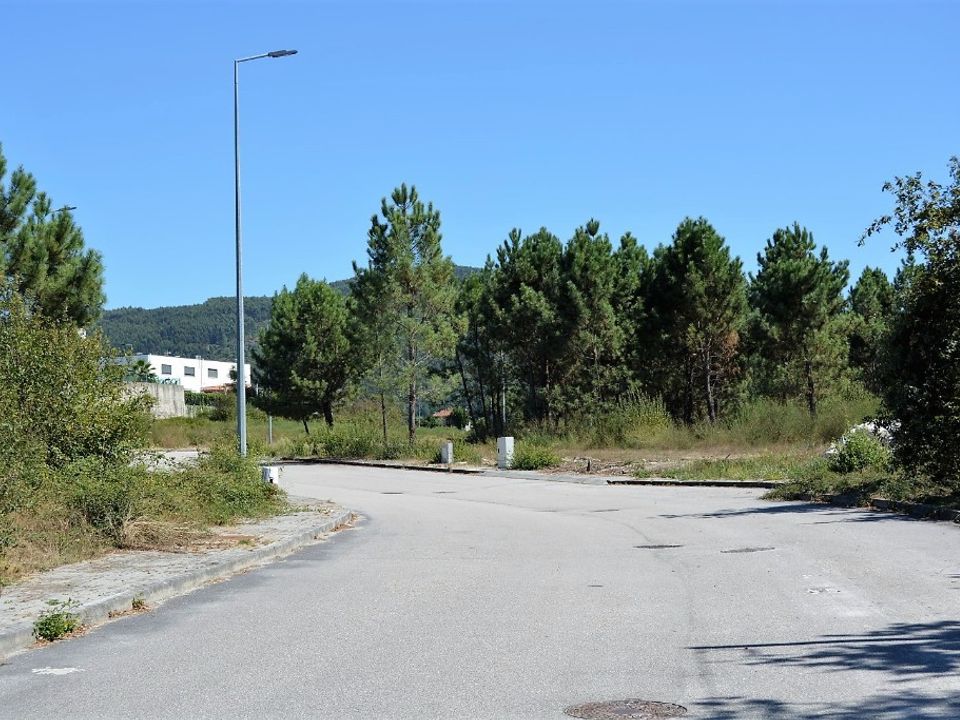 Helårsgrund i Povoa de Lanhoso, Braga - foto 5