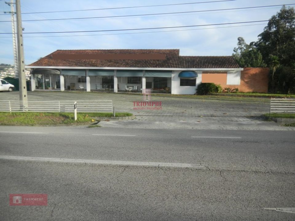 Erhvervsejendom i Batalha, Leiria - foto 1