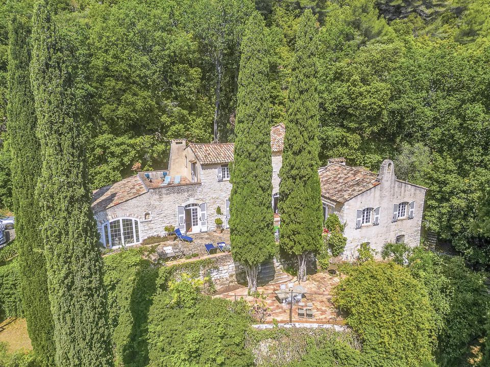 Villa i Tourrettes-sur-Loup, Alpes-Maritimes - foto 1