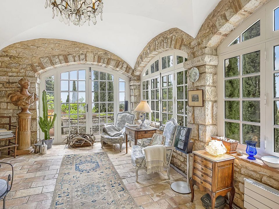 Villa i Tourrettes-sur-Loup, Alpes-Maritimes - foto 5