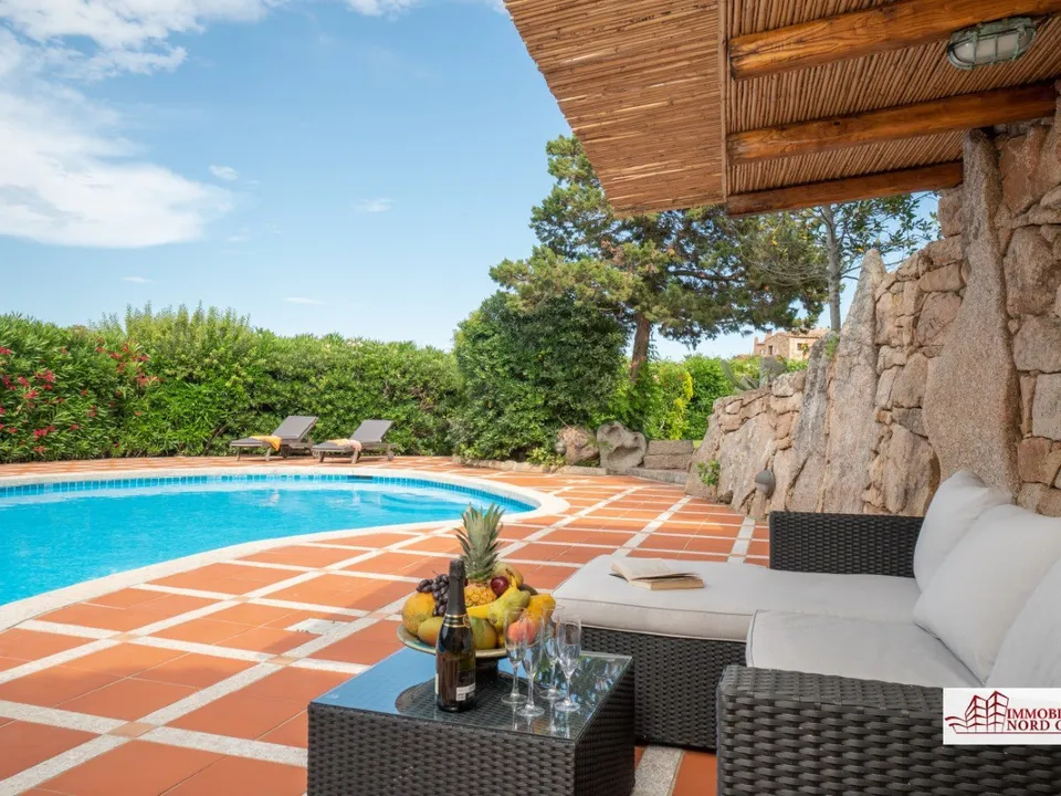 Villa i Arzachena, Sassari - foto 1