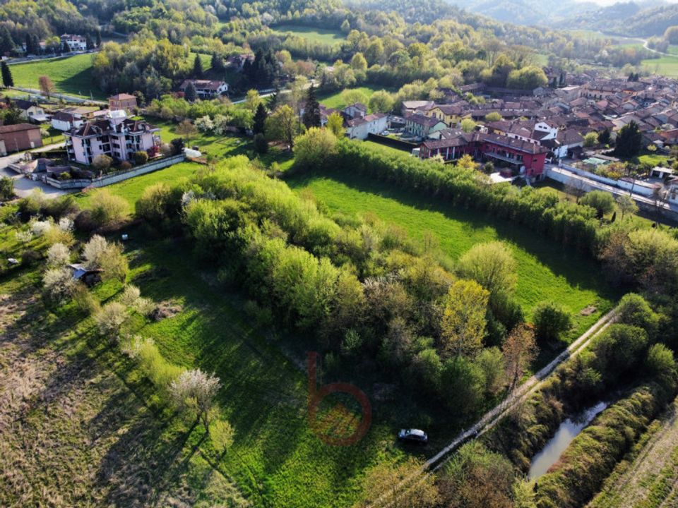 Helårsgrund i Lauriano, Turin - foto 1