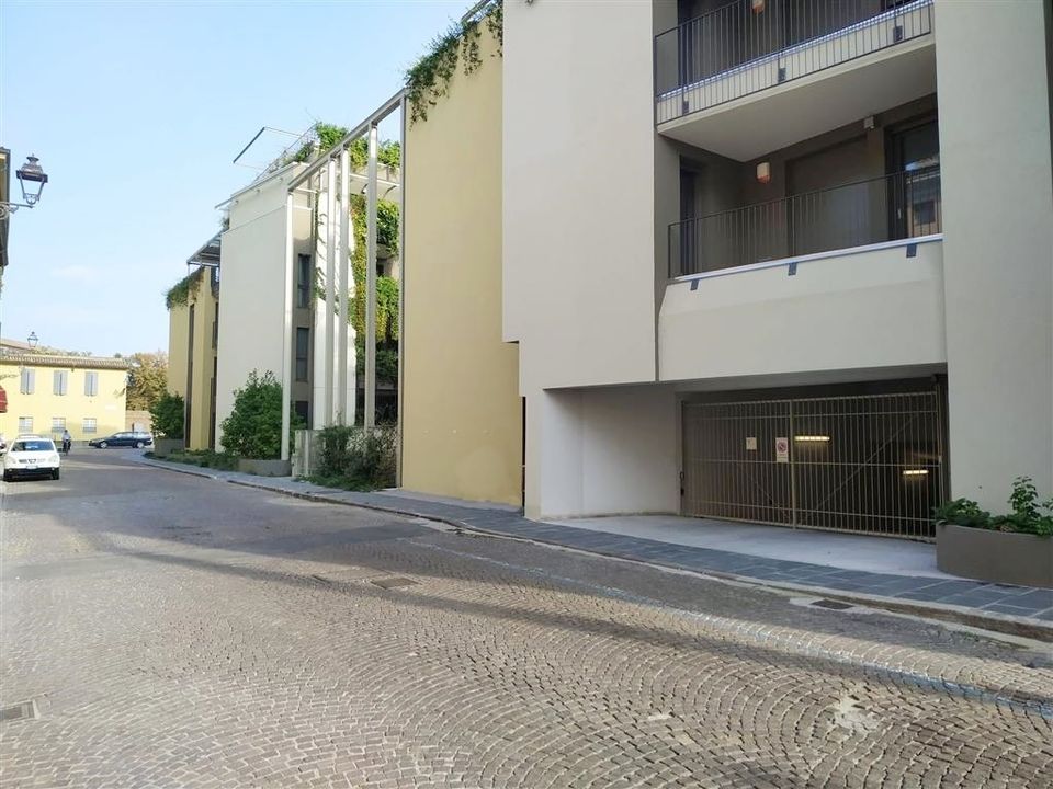 Garaż: Parma, Parma – zdjęcie 2