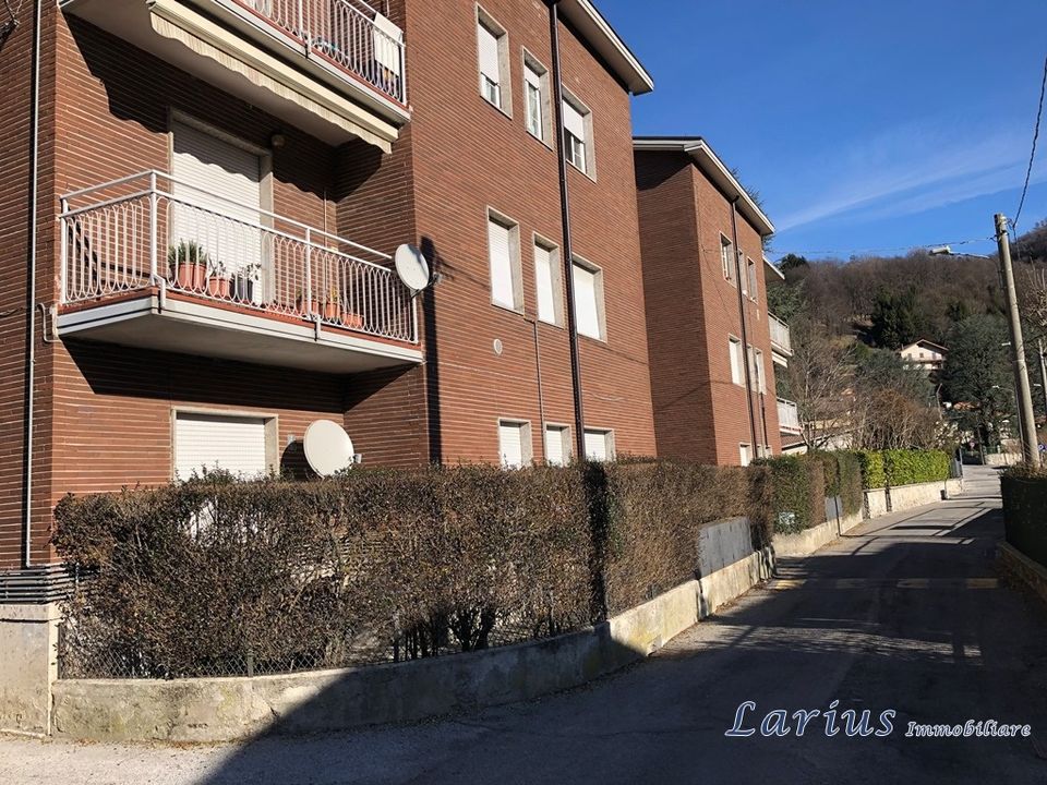 Lejlighed i Valbrona, Como - foto 4