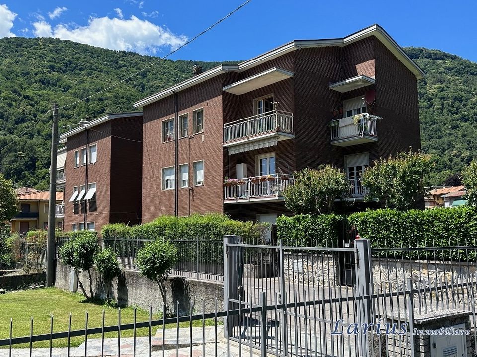Lejlighed i Valbrona, Como - foto 1
