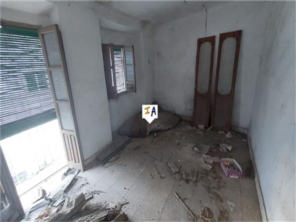 Casa de cidade em Castillo De Locubin, Jaen - foto 3