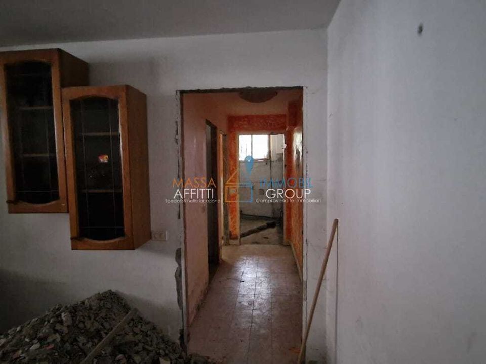 Lejlighed i Carrara, Massa and Carrara - foto 1