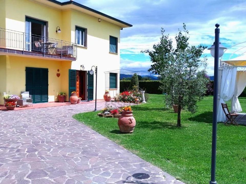 Villa i Montecarlo, Lucca - bilde 1