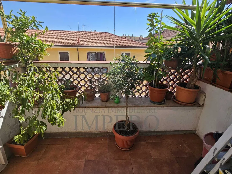 Lejlighed i Ventimiglia, Imperia - foto 1