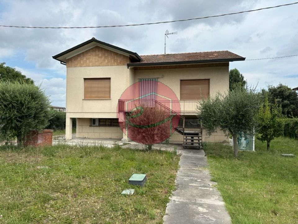 Villa en Savignano sul Rubicone, Forli-Cesena - foto 2