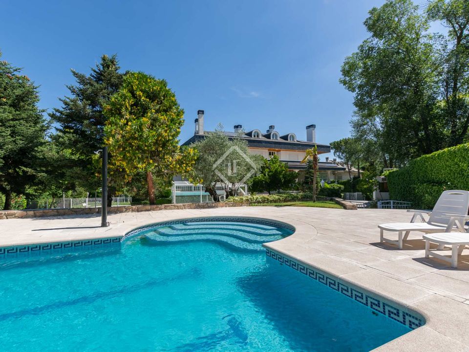 Villa i Pozuelo De Alarcon, Madrid - foto 4