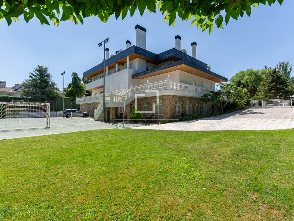 Villa i Pozuelo De Alarcon, Madrid - foto 5