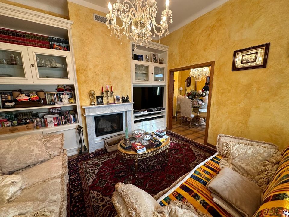 Villa a Carrara, Massa and Carrara - foto 1