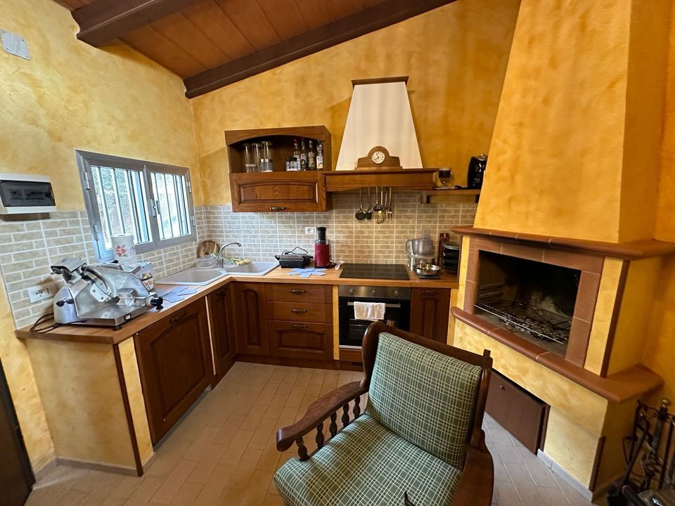 Villa a Carrara, Massa and Carrara - foto 4