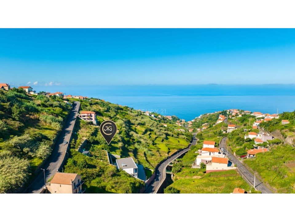 Helårsgrund i Arco da Calheta, Madeira - foto 1