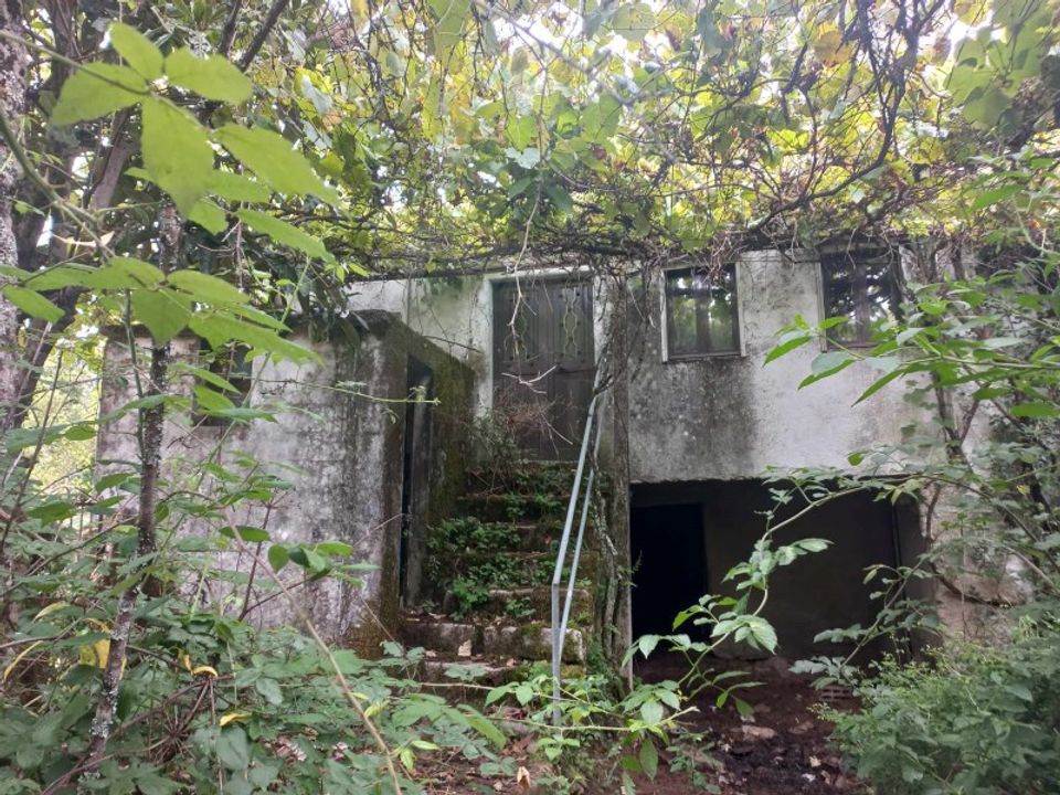 Ruinere i Paredes de Coura, Viana do Castelo - foto 4