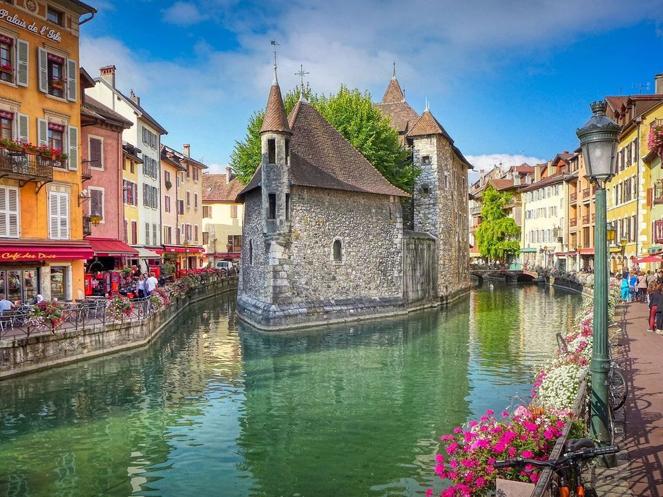 Erhvervsejendom i Annecy, Haute-Savoie - foto 1