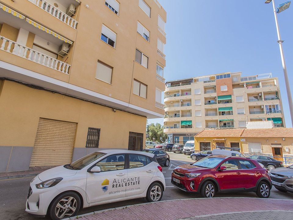 Erhvervsejendom i La Mata, Alicante - foto 2
