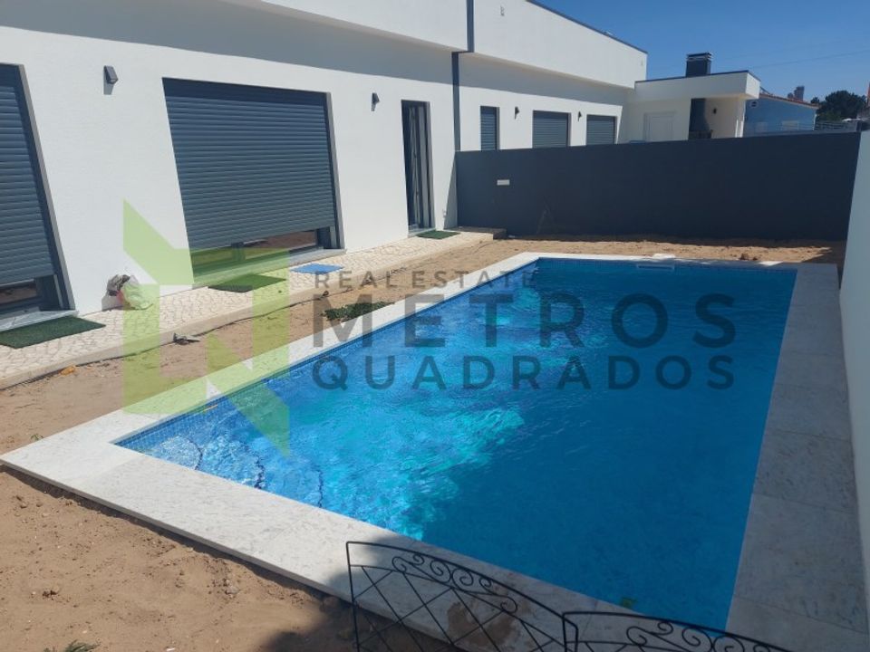 Byhus i Brejos de Azeitao, Setubal - foto 2