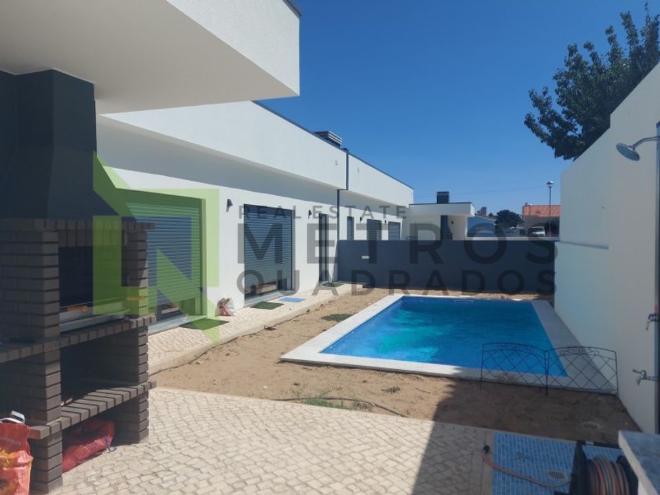 Byhus i Brejos de Azeitao, Setubal - foto 3