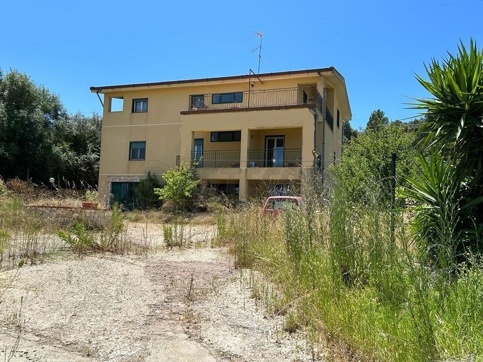 Villa i Caltanissetta, Caltanissetta - foto 1