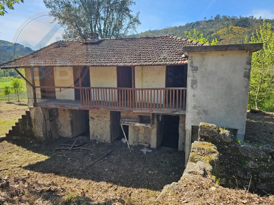 Farm i Cabeceiras de Basto, Braga - foto 1